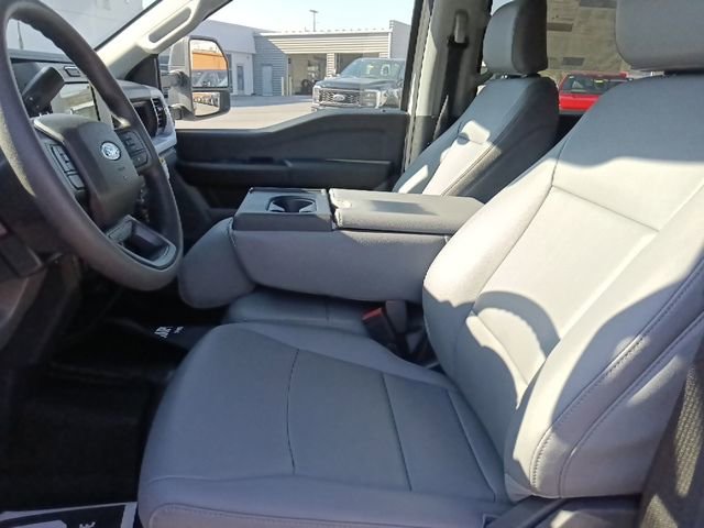 New 2026 Ford F350 XL w/ XL Chrome Package image 15