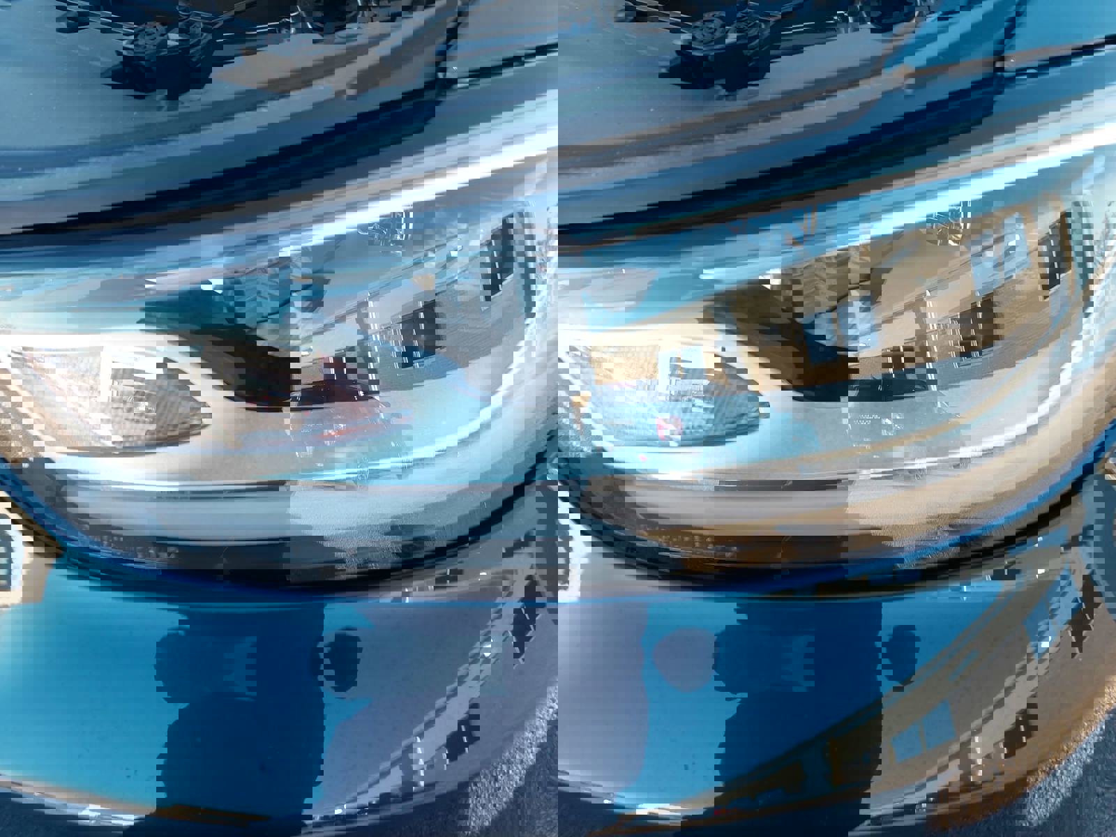 Used 2025 Chrysler Pacifica Limited image 29