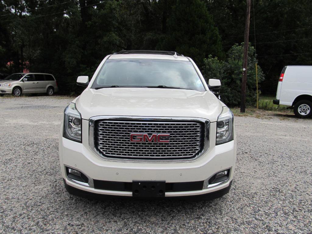 Used 2015 GMC Yukon XL Denali w/ Open Road Package image 9