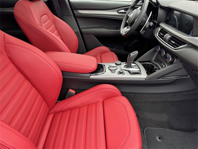 New 2025 Alfa Romeo Stelvio Sprint w/ Veloce Package image 9