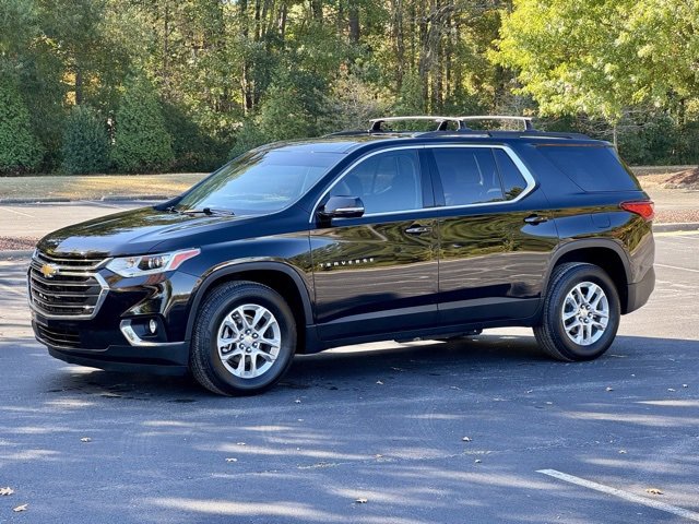 Used 2019 Chevrolet Traverse LT image 2