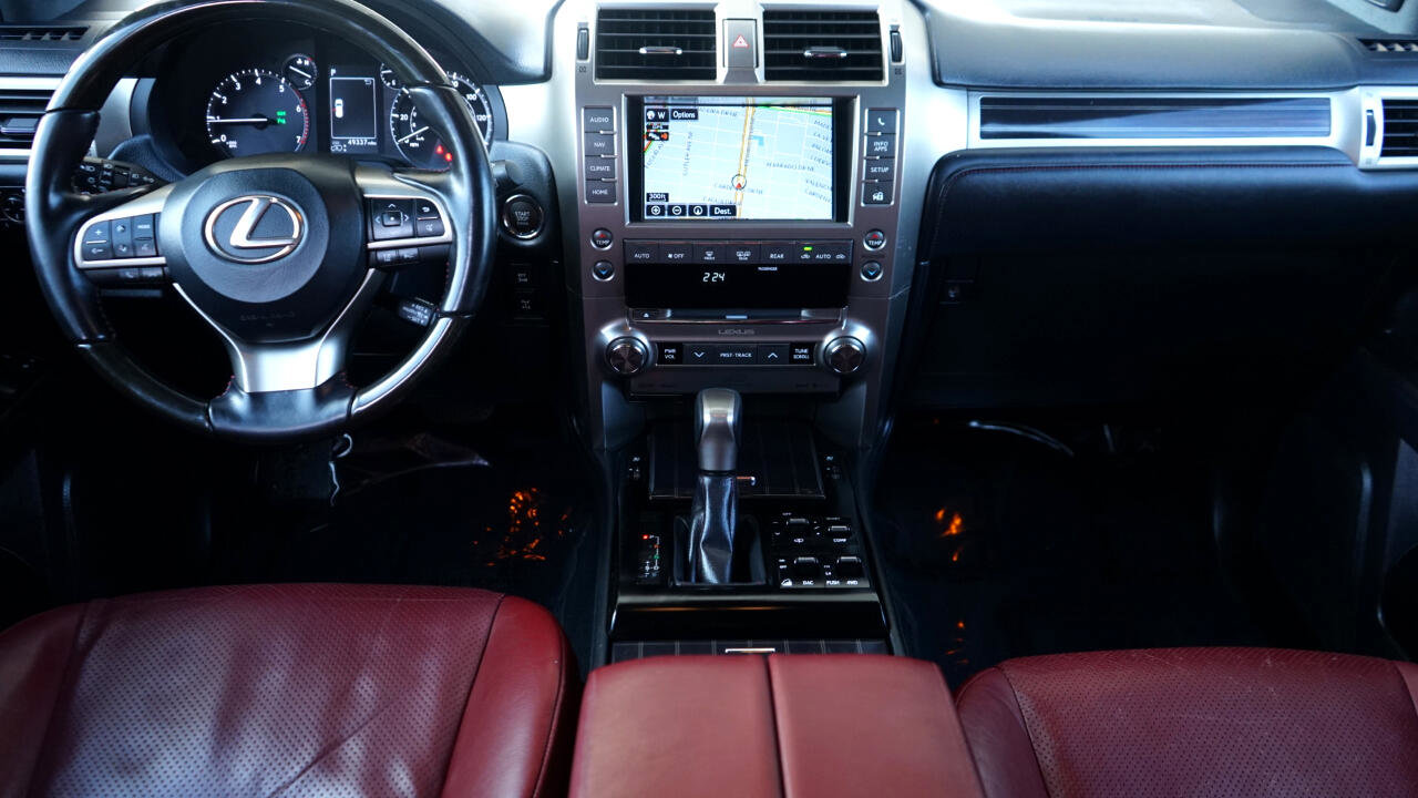 Used 2021 Lexus GX 460 Luxury w/ Sport Design Package image 10