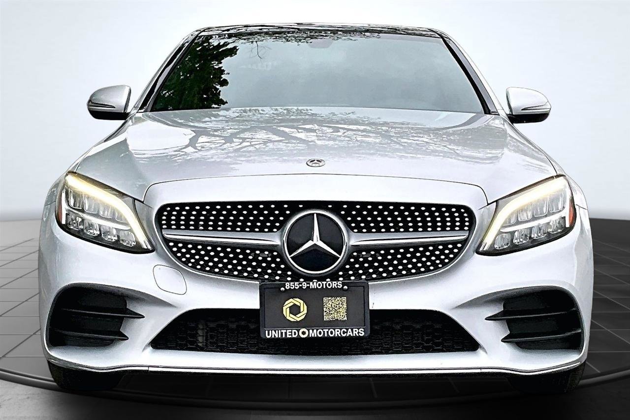 Used 2021 Mercedes-Benz C 300 4MATIC Sedan image 2