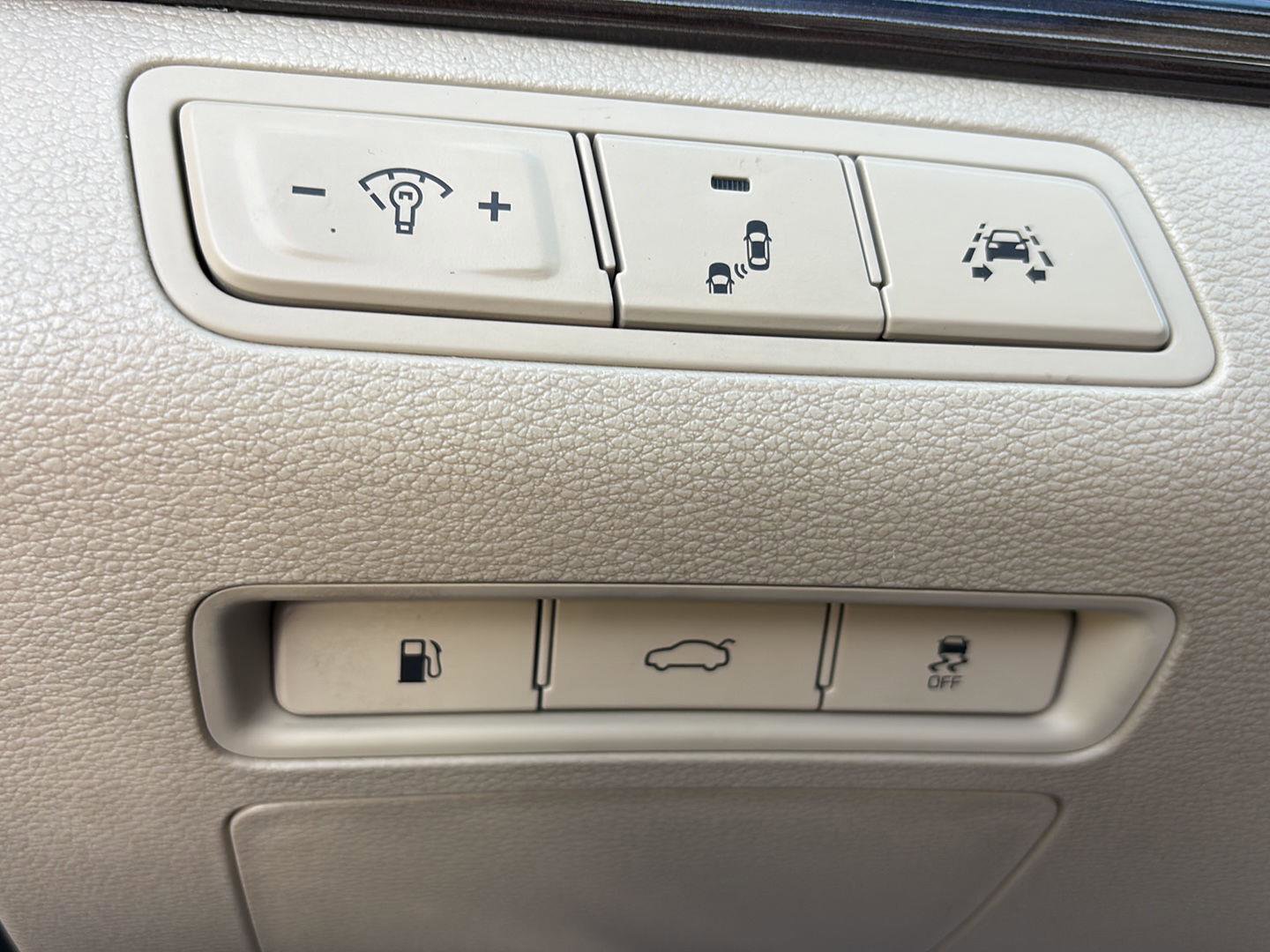 Used 2019 Hyundai Sonata Limited w/ Ultimate Package 02 image 20