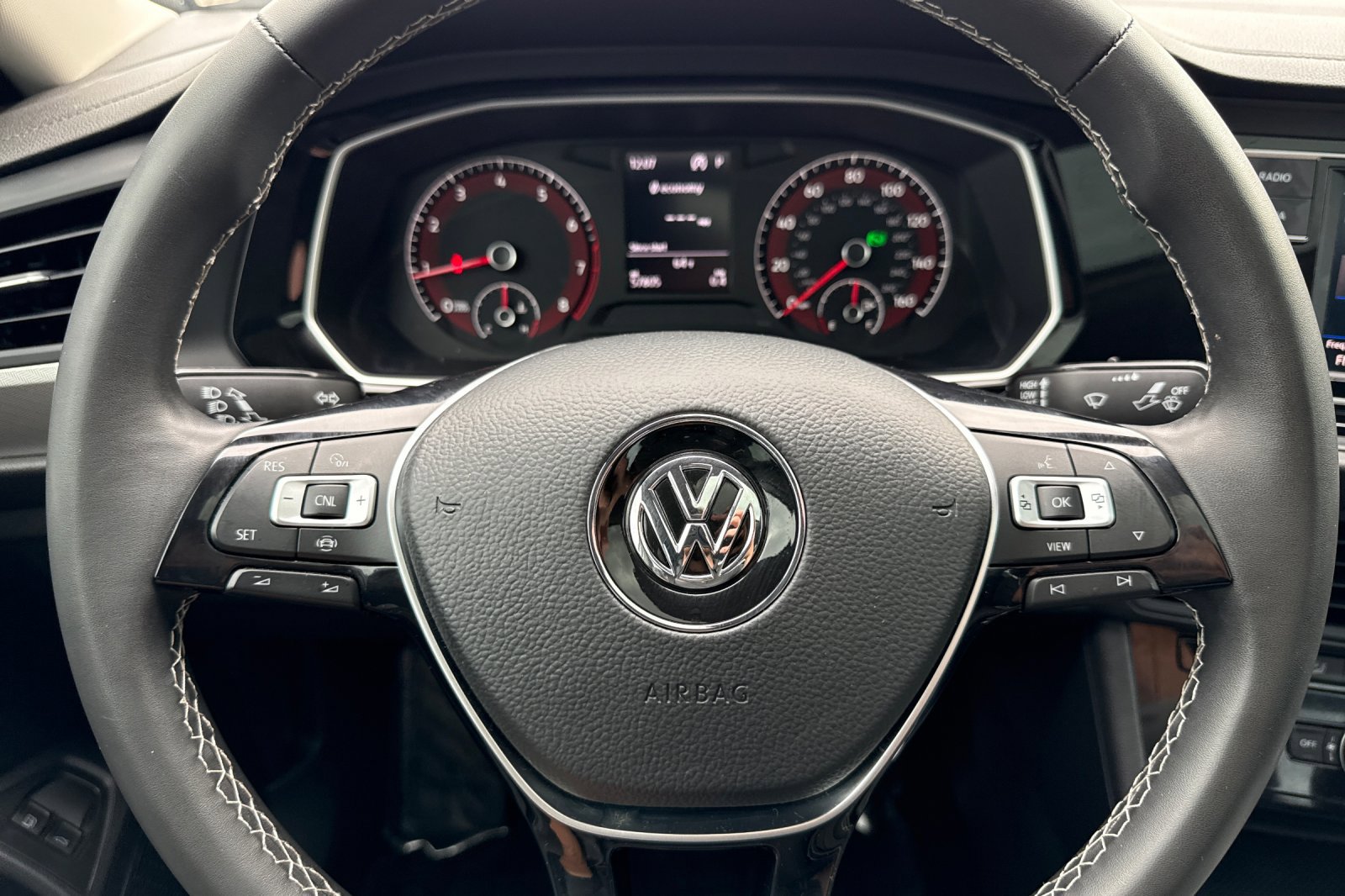 Used 2021 Volkswagen Jetta SE w/ SE Cold Weather Package image 22