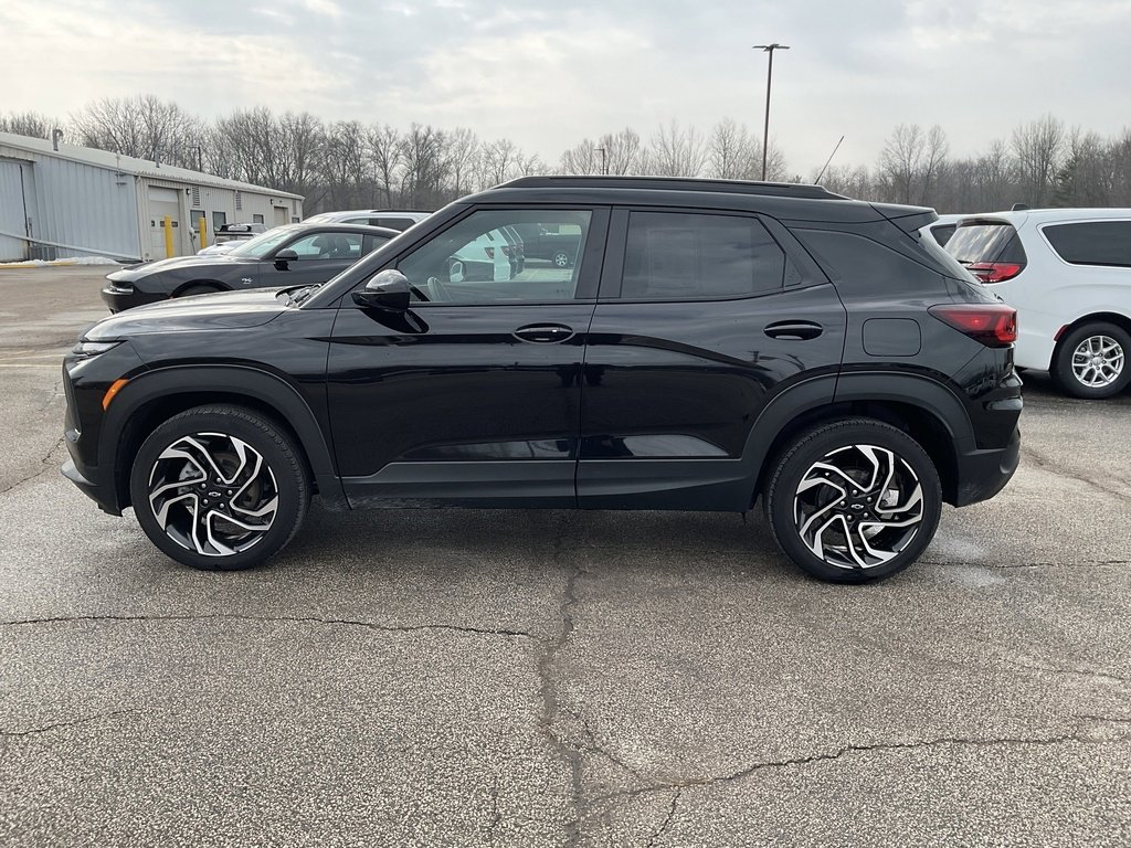Used 2025 Chevrolet TrailBlazer RS w/ Convenience Package image 4