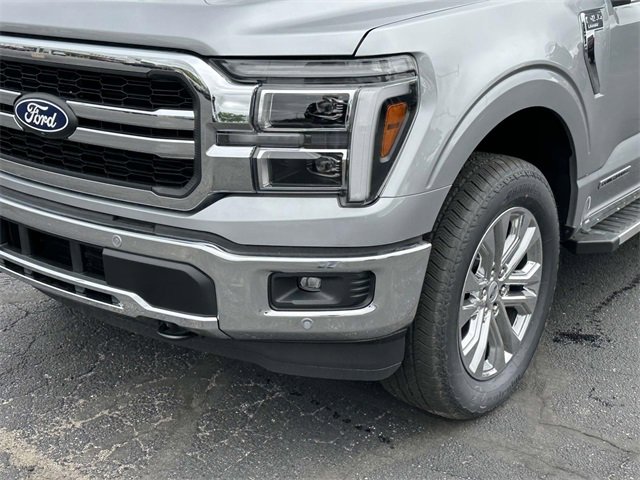 New 2025 Ford F150 Lariat w/ Equipment Group 502A High image 8