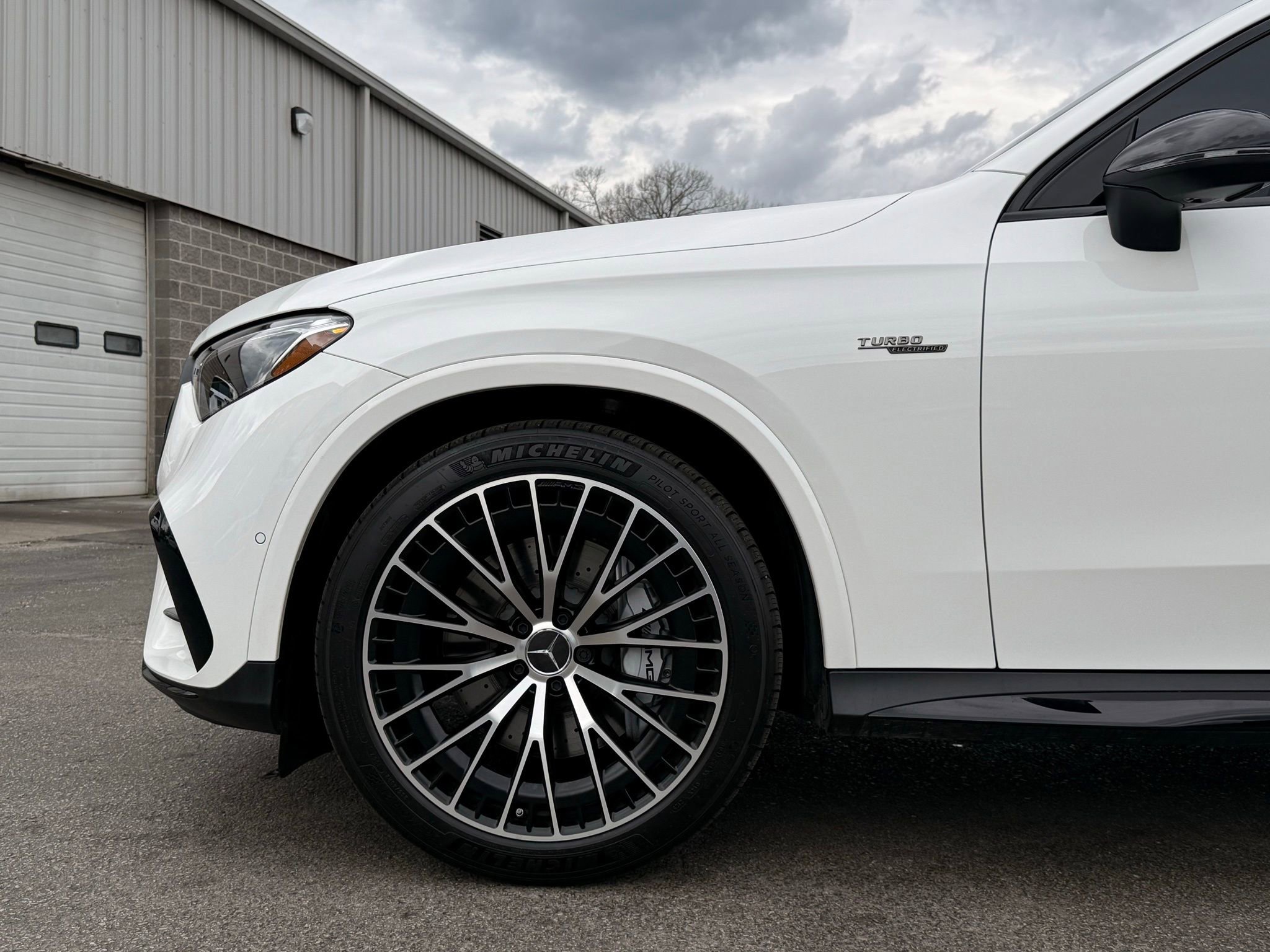 Used 2026 Mercedes-Benz GLC 43 AMG 4MATIC image 15