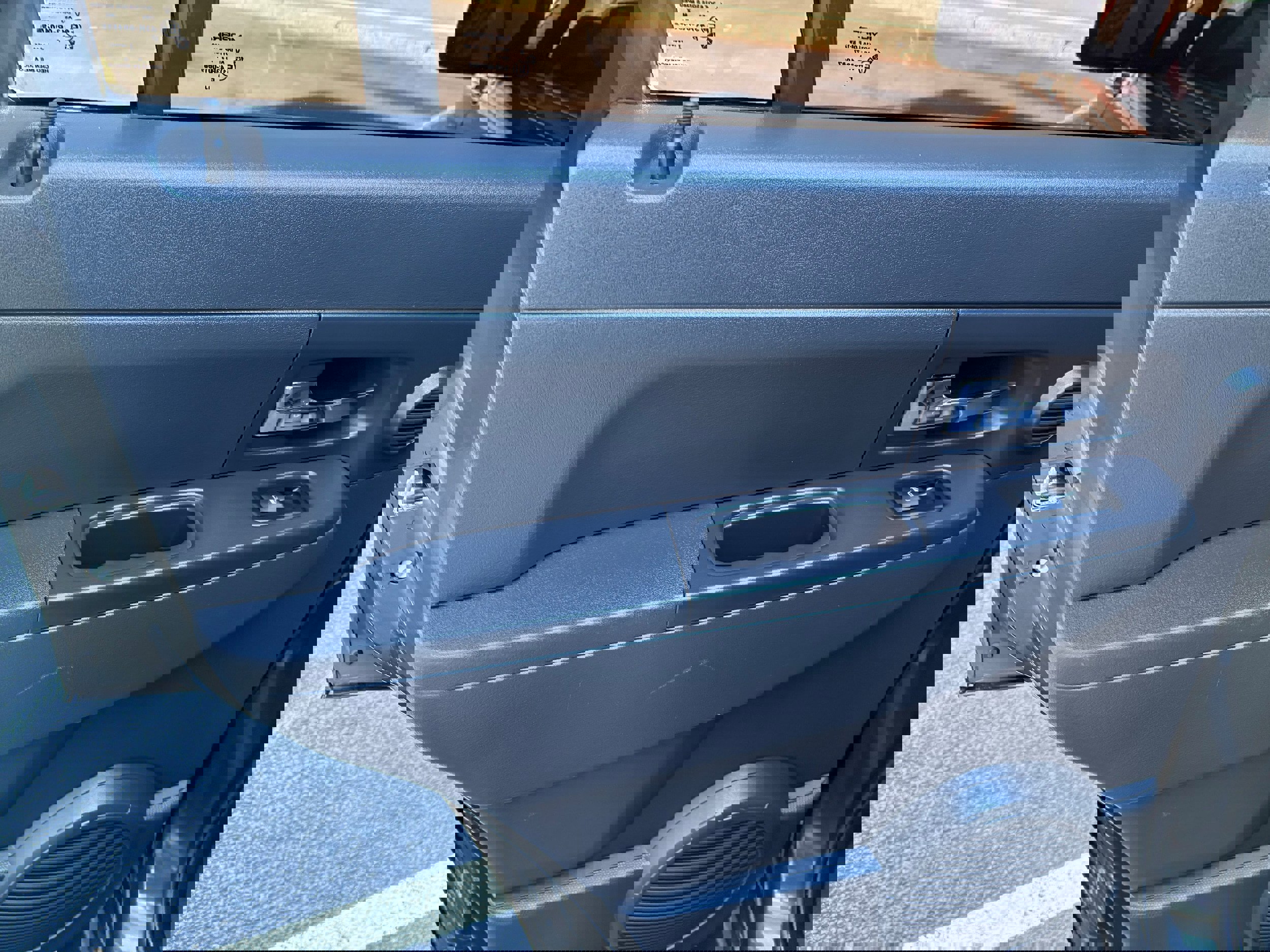 Used 2011 Jeep Liberty Sport image 17