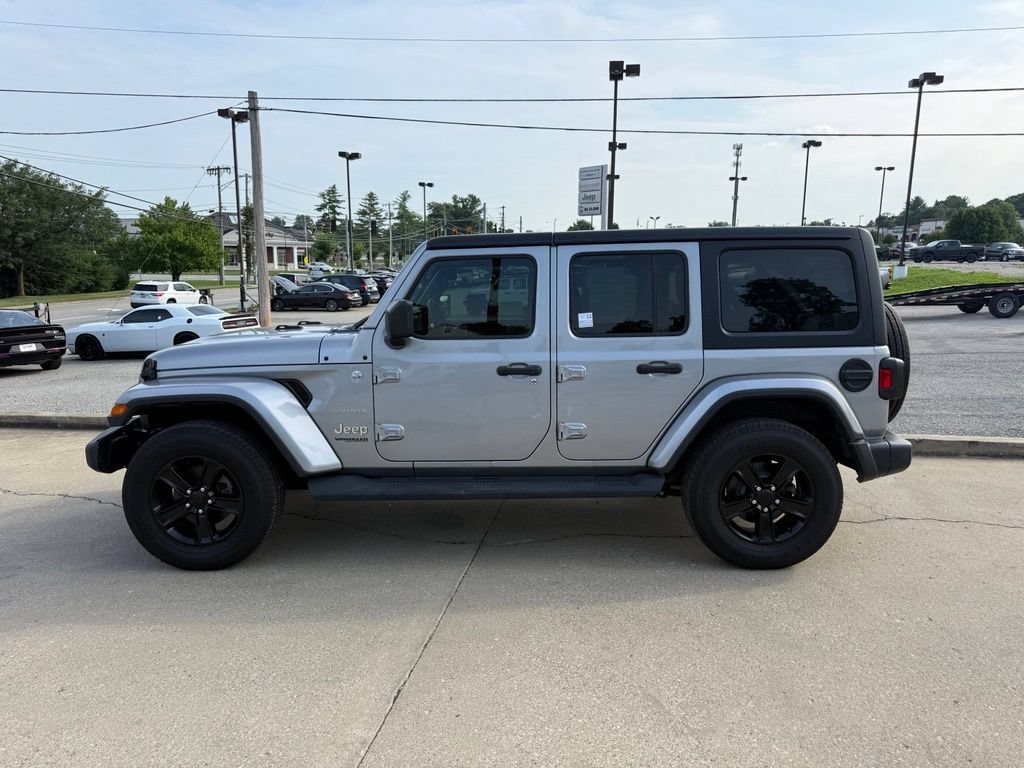 Used 2020 Jeep Wrangler Unlimited Sahara AWD/4WD image 9