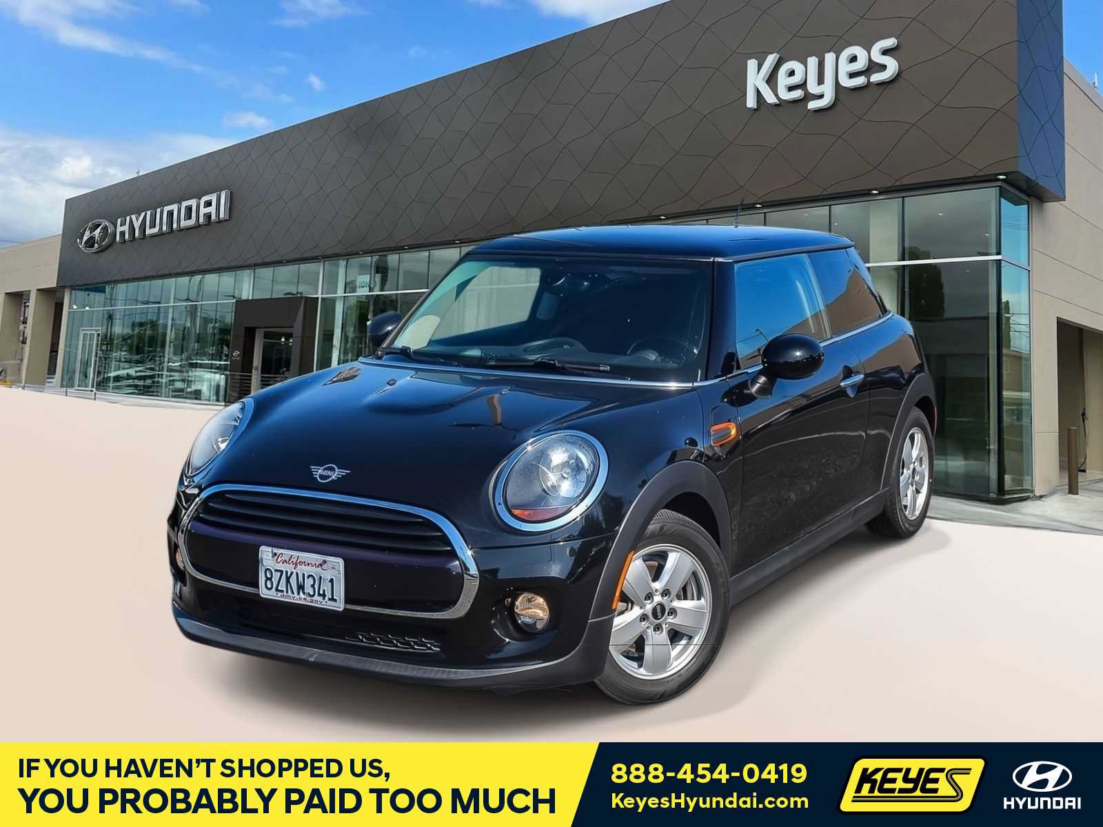 Used 2019 MINI Cooper 2-Door Hardtop w/ Signature Upholstery Package FWD video 1