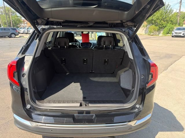 Used 2018 GMC Terrain SLT w/ Preferred Package FWD image 9