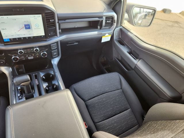 New 2026 Ford F150 XLT w/ XLT Black Appearance Package AWD/4WD image 12