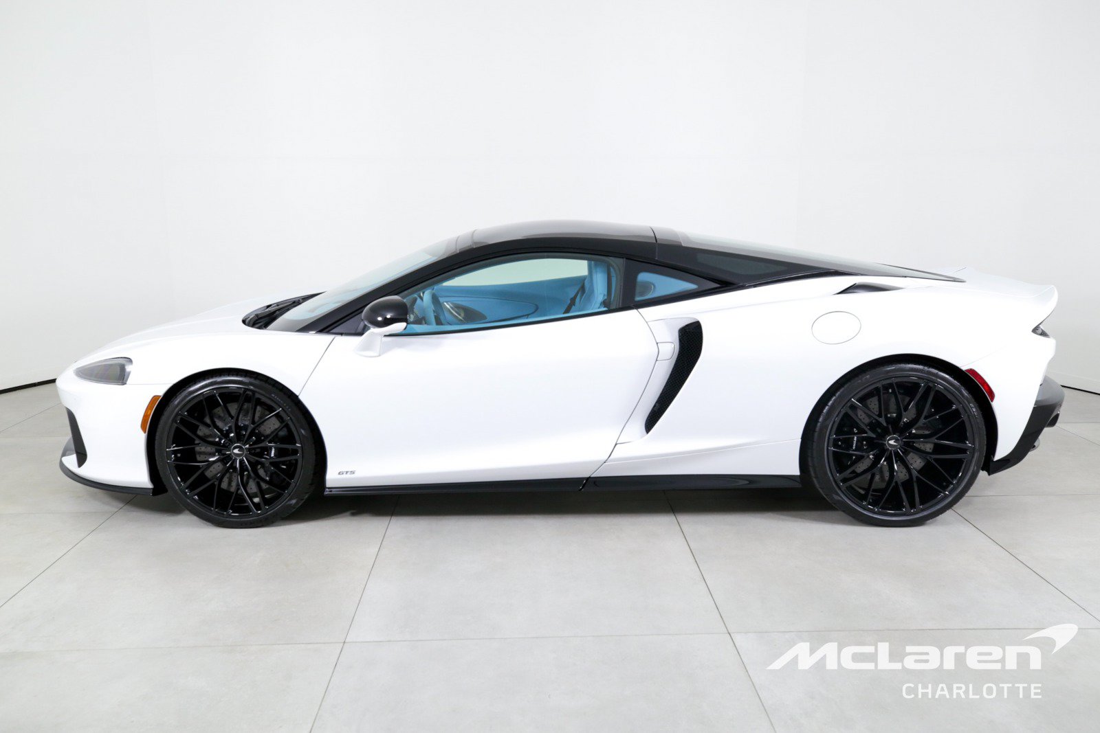 Used 2025 McLaren GTS RWD image 6