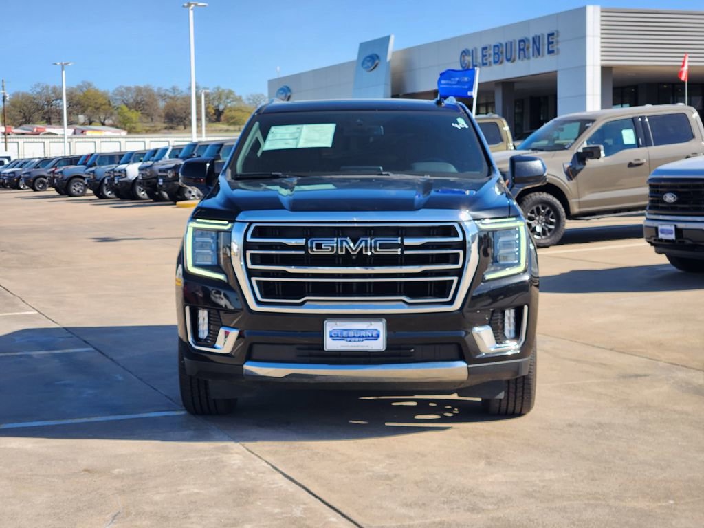 Used 2022 GMC Yukon SLT w/ SLT Premium Package AWD/4WD image 2