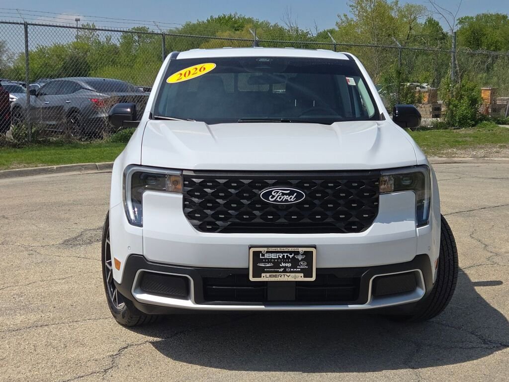 Used 2026 Ford Maverick Lariat w/ 4K Tow Package AWD/4WD image 4