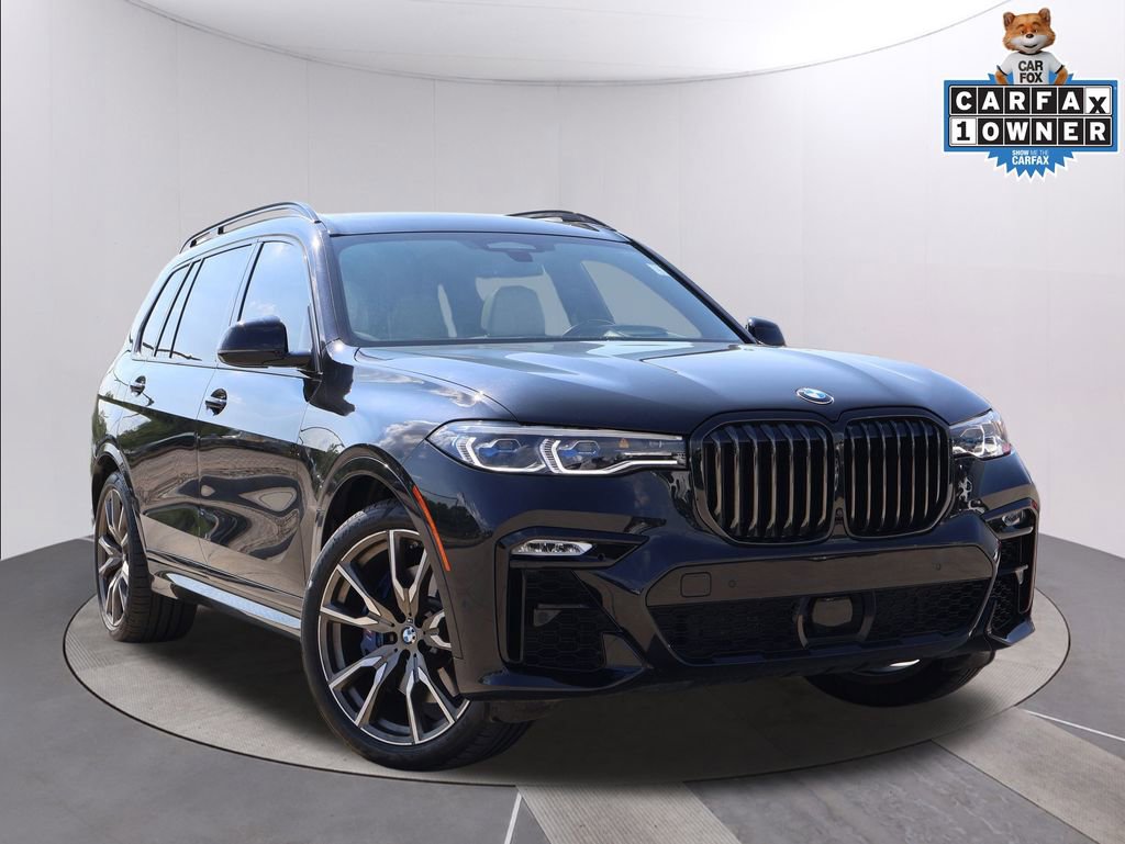 Certified 2022 BMW X7 M50i w/ Dynamic Handling Package