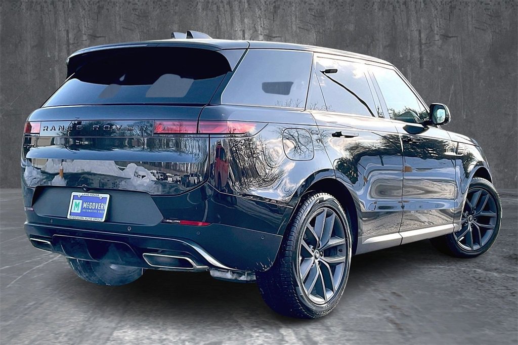 Certified 2025 Land Rover Range Rover Sport SE image 6