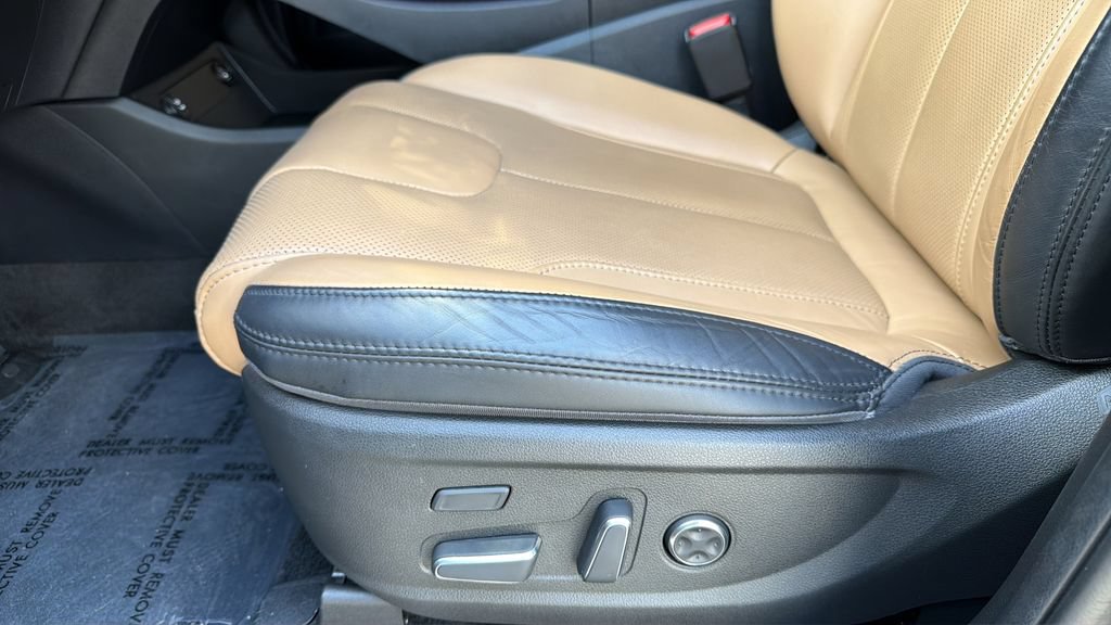 Used 2023 Hyundai Santa Fe Calligraphy AWD/4WD image 20