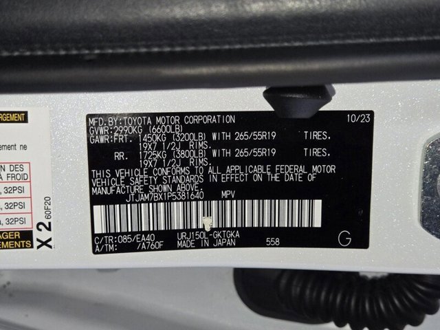Certified 2023 Lexus GX 460 Premium w/ Accessory Package AWD/4WD image 30