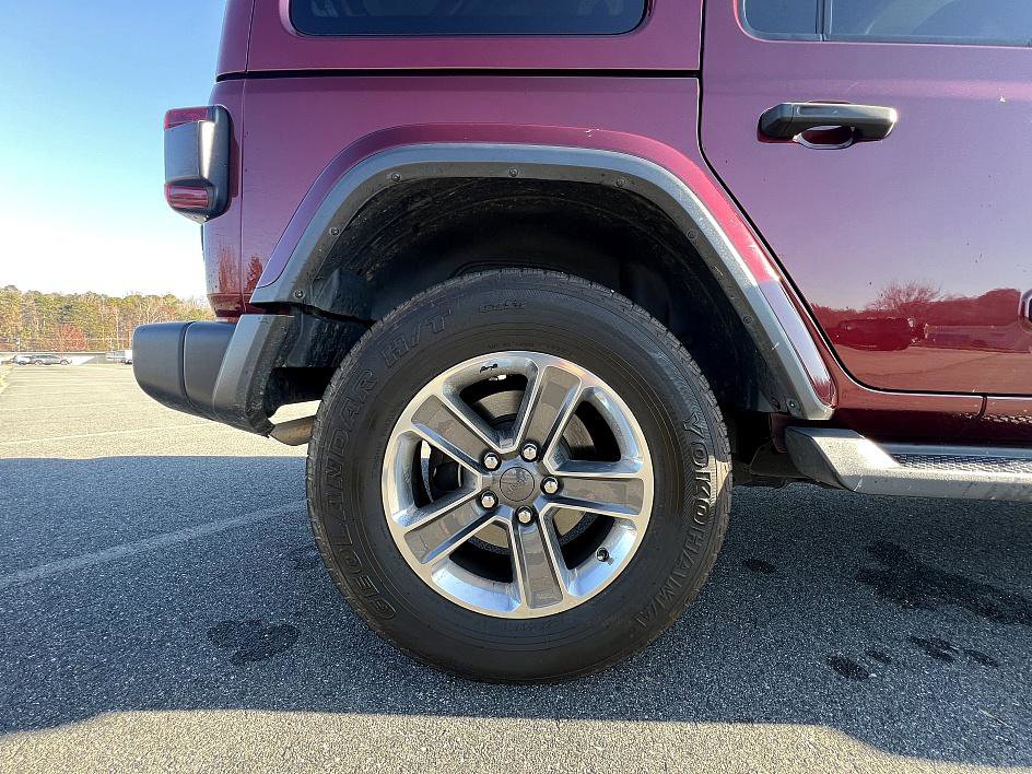 Used 2021 Jeep Wrangler Unlimited Sahara image 11