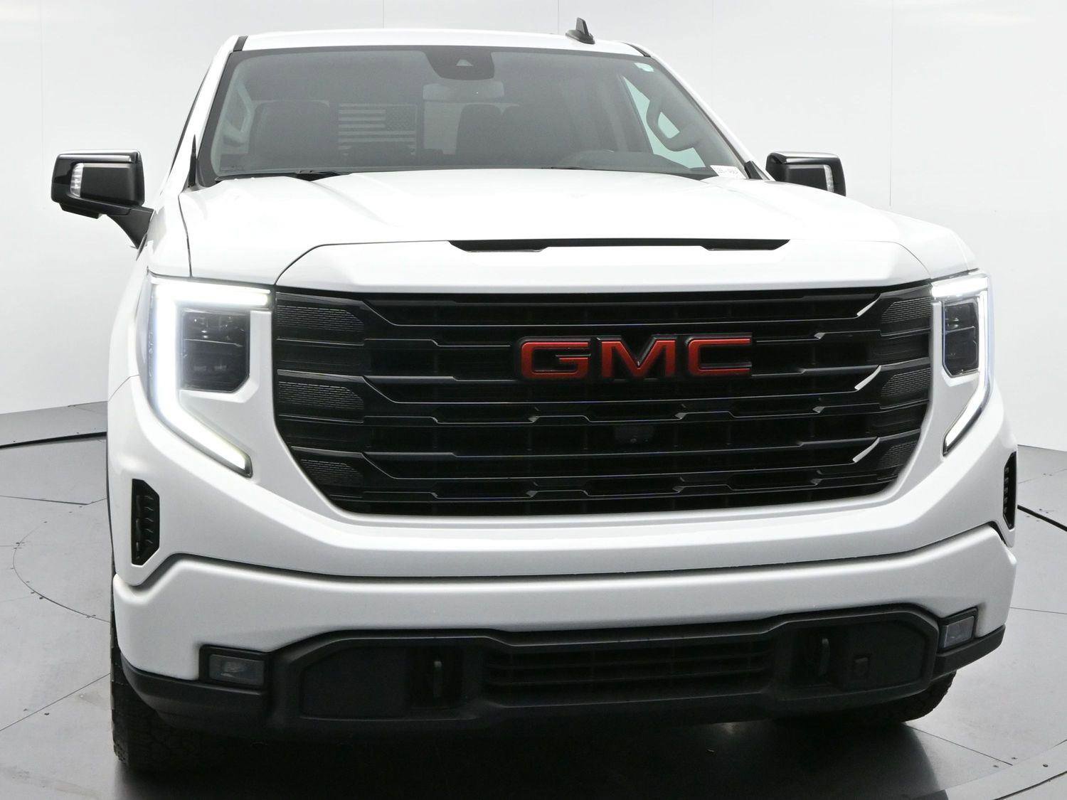 Used 2023 GMC Sierra 1500 Elevation w/ Elevation Premium Package image 2