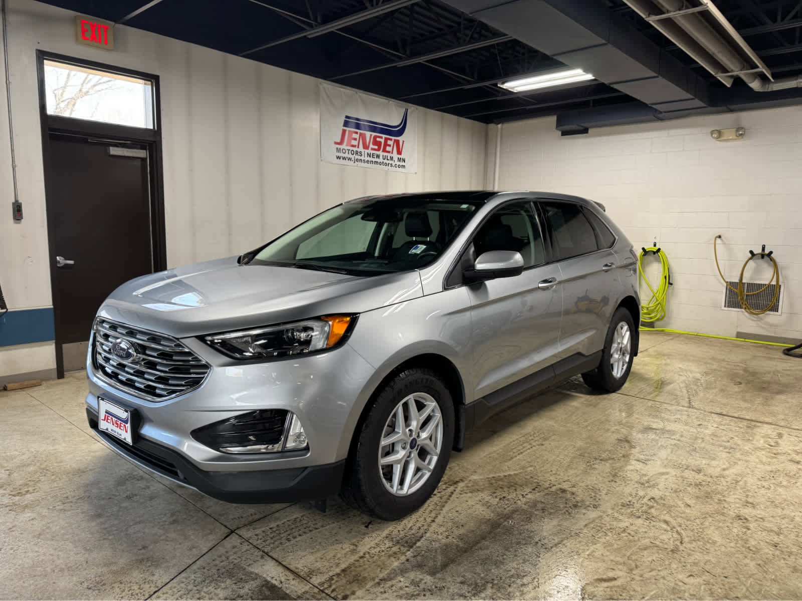 Used 2022 Ford Edge SEL w/ Convenience Package AWD/4WD image 1