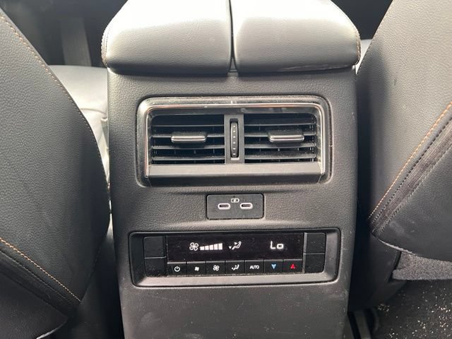 Used 2025 MAZDA CX-70 3.3 Turbo w/ Preferred Package AWD/4WD image 11