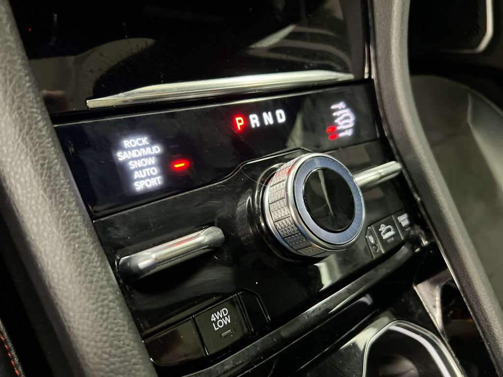 Used 2022 Jeep Grand Cherokee Trailhawk w/ ADV Protech Group II AWD/4WD image 18