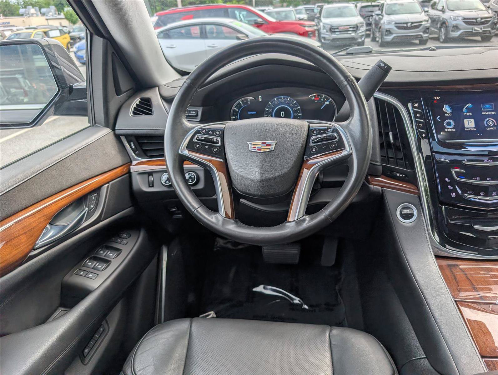 Used 2016 Cadillac Escalade ESV Premium AWD/4WD image 22