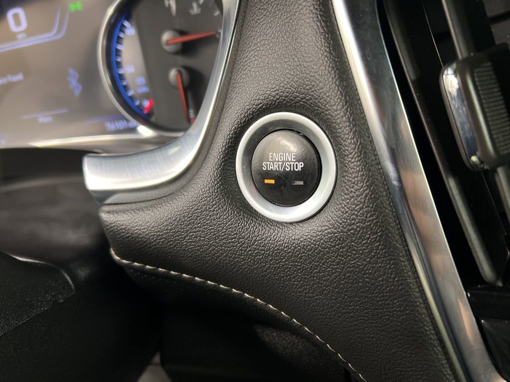 Used 2022 Chevrolet Traverse Premier AWD/4WD image 18