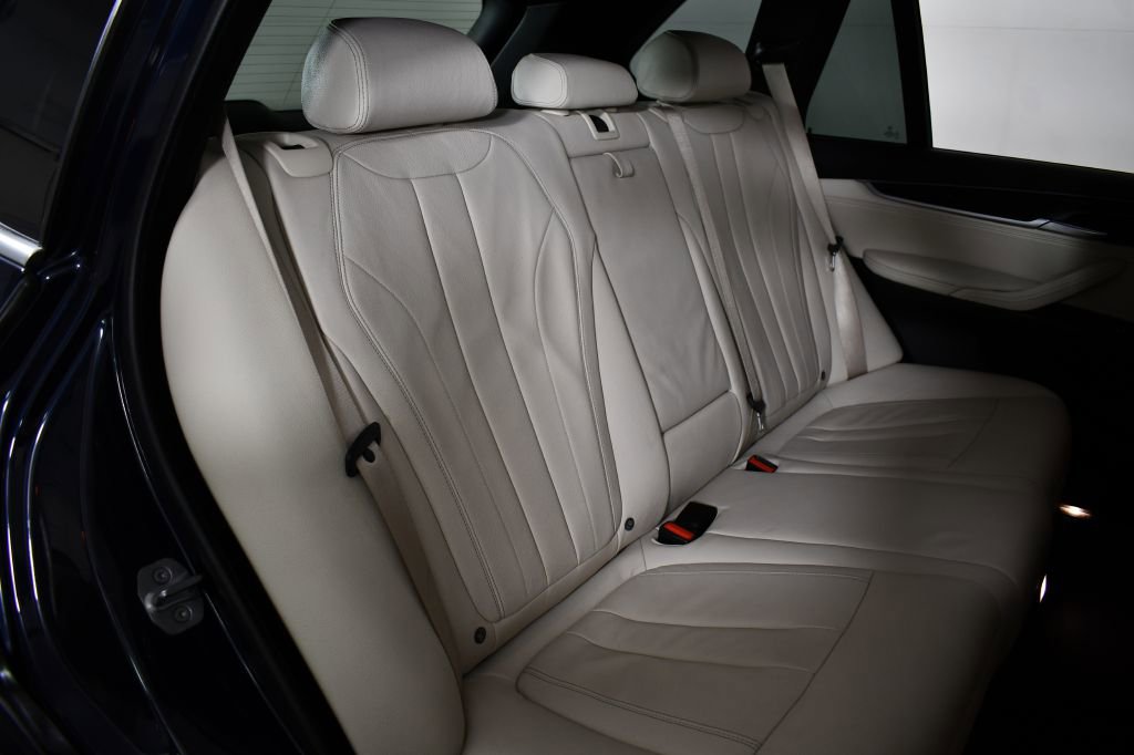 Used 2018 BMW X5 xDrive40e w/ Driving Assistance Package image 20