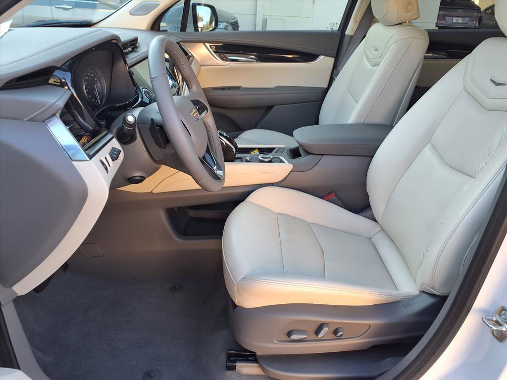 Certified 2024 Cadillac XT6 Premium Luxury w/ Technology Package image 19