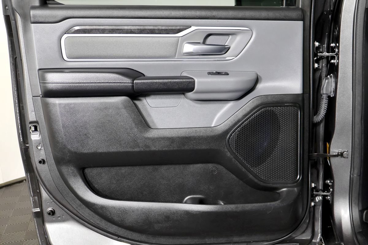 Used 2023 RAM 1500 Big Horn AWD/4WD image 44