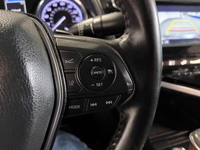 Used 2019 Toyota Camry SE w/ Convenience Package FWD image 25