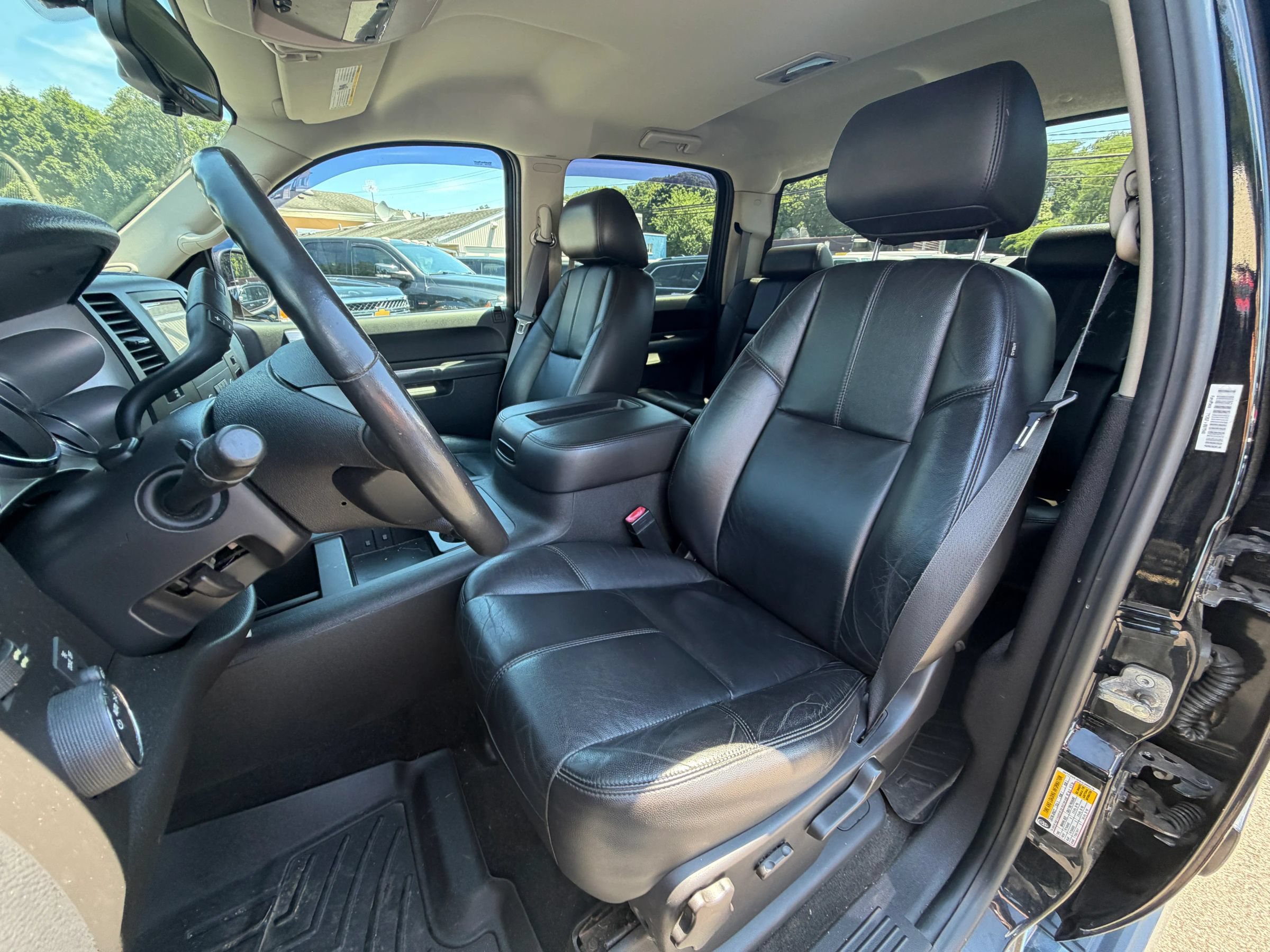 Used 2011 GMC Sierra 1500 SLE w/ Power Tech Package AWD/4WD image 12