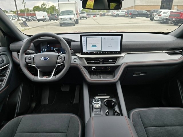 Used 2025 Ford Explorer ST w/ Sun And Sound Package image 20