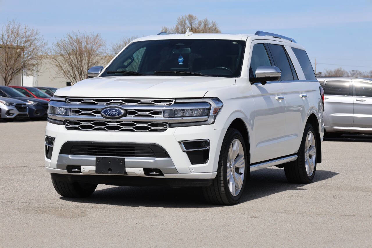 Used 2023 Ford Expedition Platinum image 6