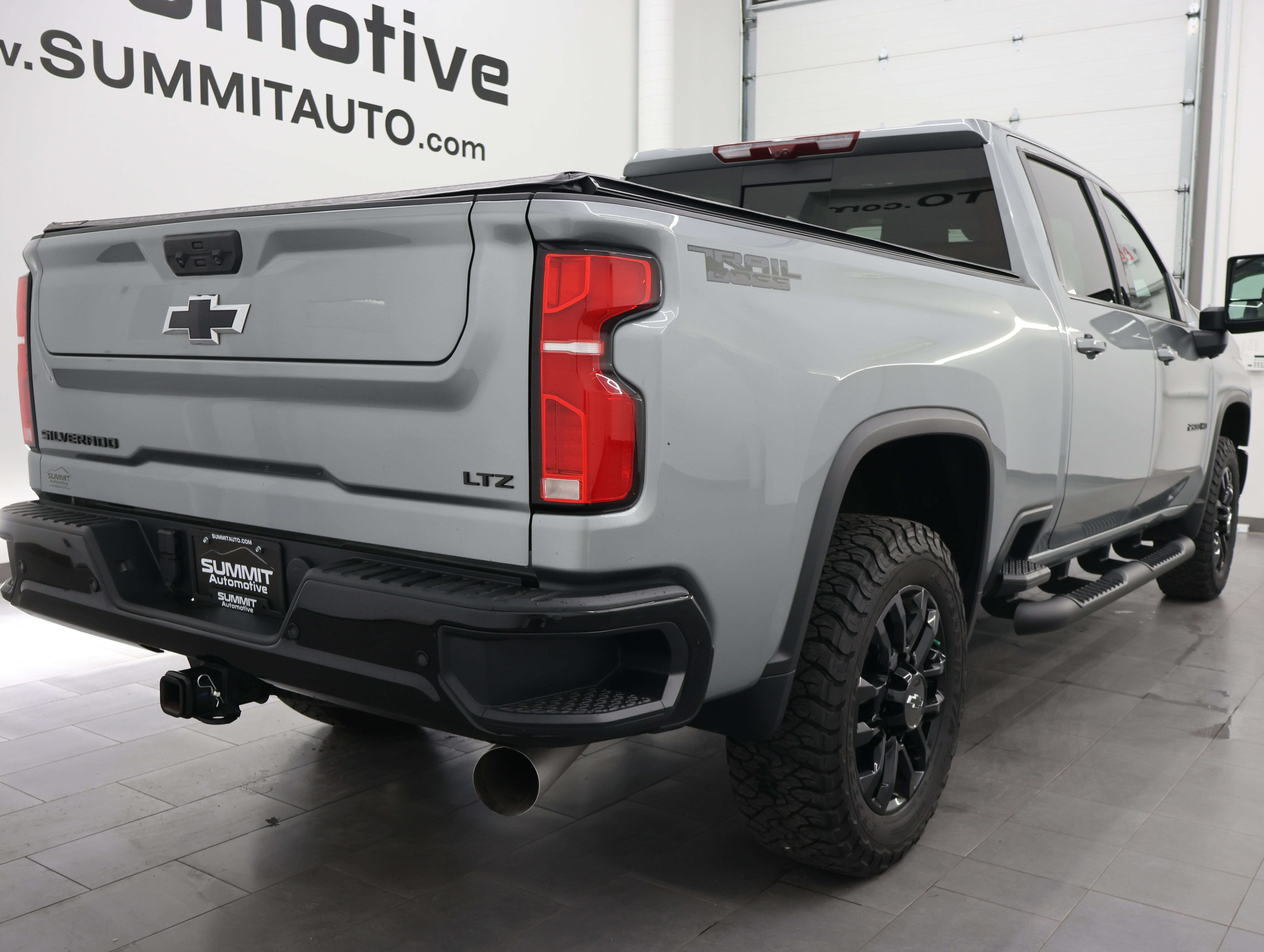 Used 2025 Chevrolet Silverado 2500 LTZ w/ Trail Boss Package AWD/4WD image 4