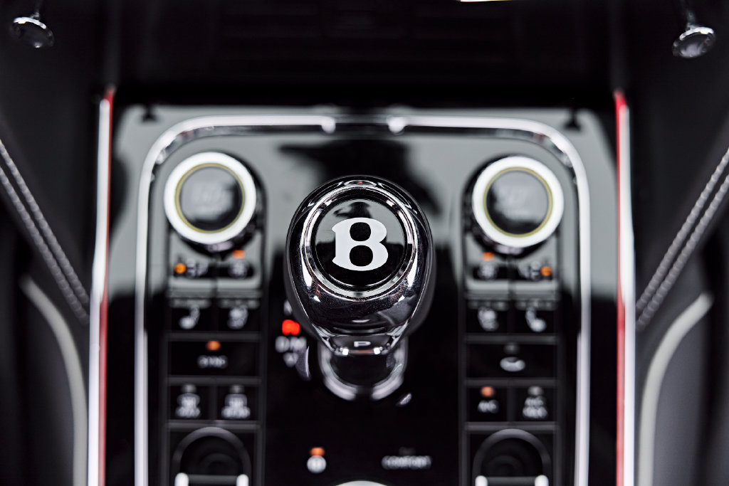 Used 2023 Bentley Flying Spur V8 AWD/4WD image 72