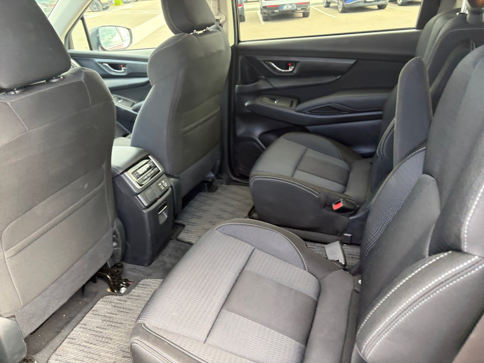 Used 2024 Subaru Ascent Premium w/ Convenience Package AWD/4WD image 17