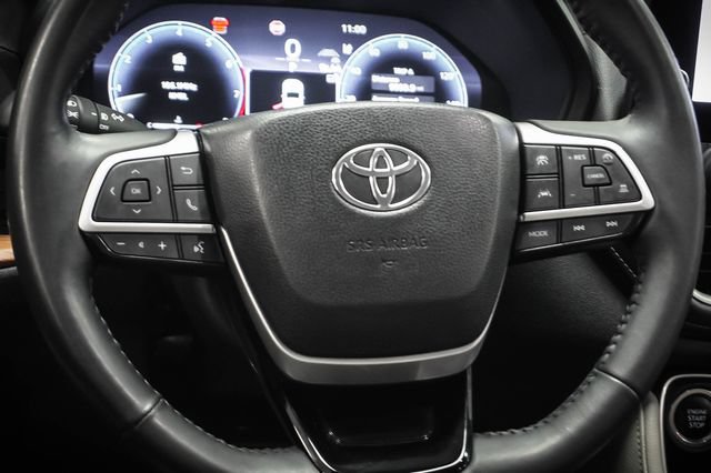 Used 2024 Toyota Grand Highlander AWD image 13