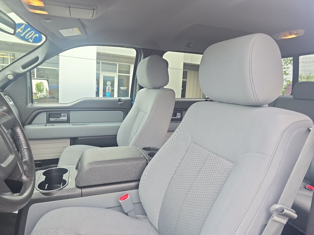 Used 2014 Ford F150 XLT w/ Equipment Group 302A Luxury AWD/4WD image 14