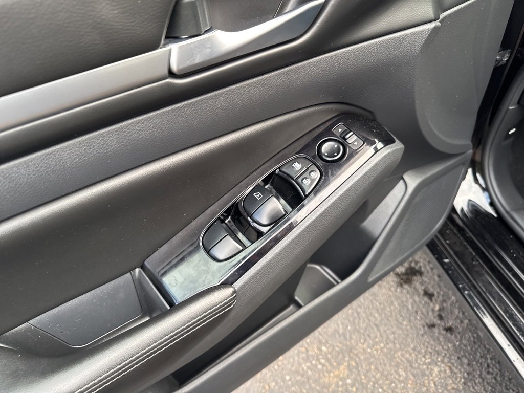 Used 2023 Nissan Altima 2.5 SV image 14