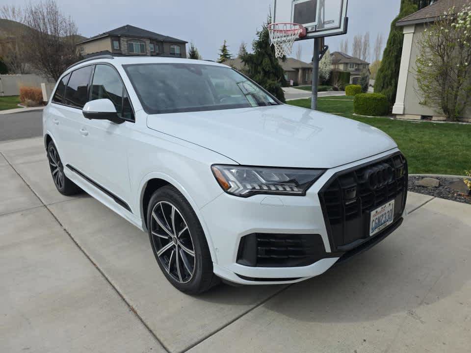 Used 2023 Audi Q7 3.0T Prestige w/ Prestige Package image 3