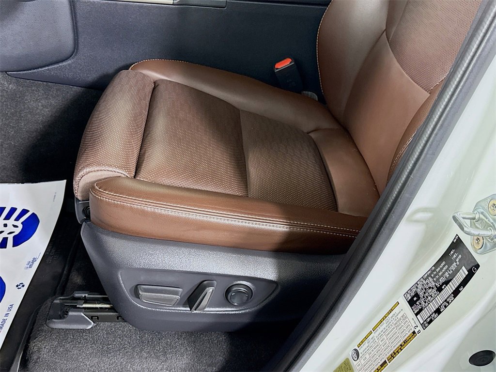 Used 2024 Toyota Land Cruiser image 26