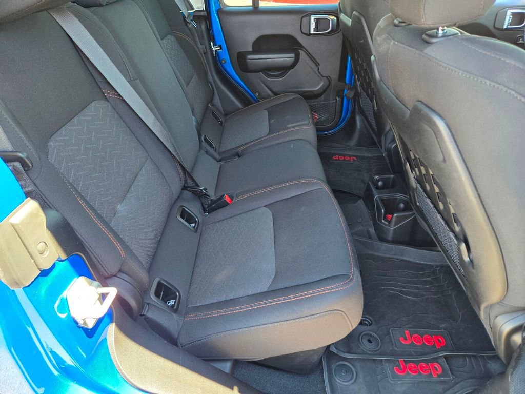 Used 2023 Jeep Gladiator Mojave image 12