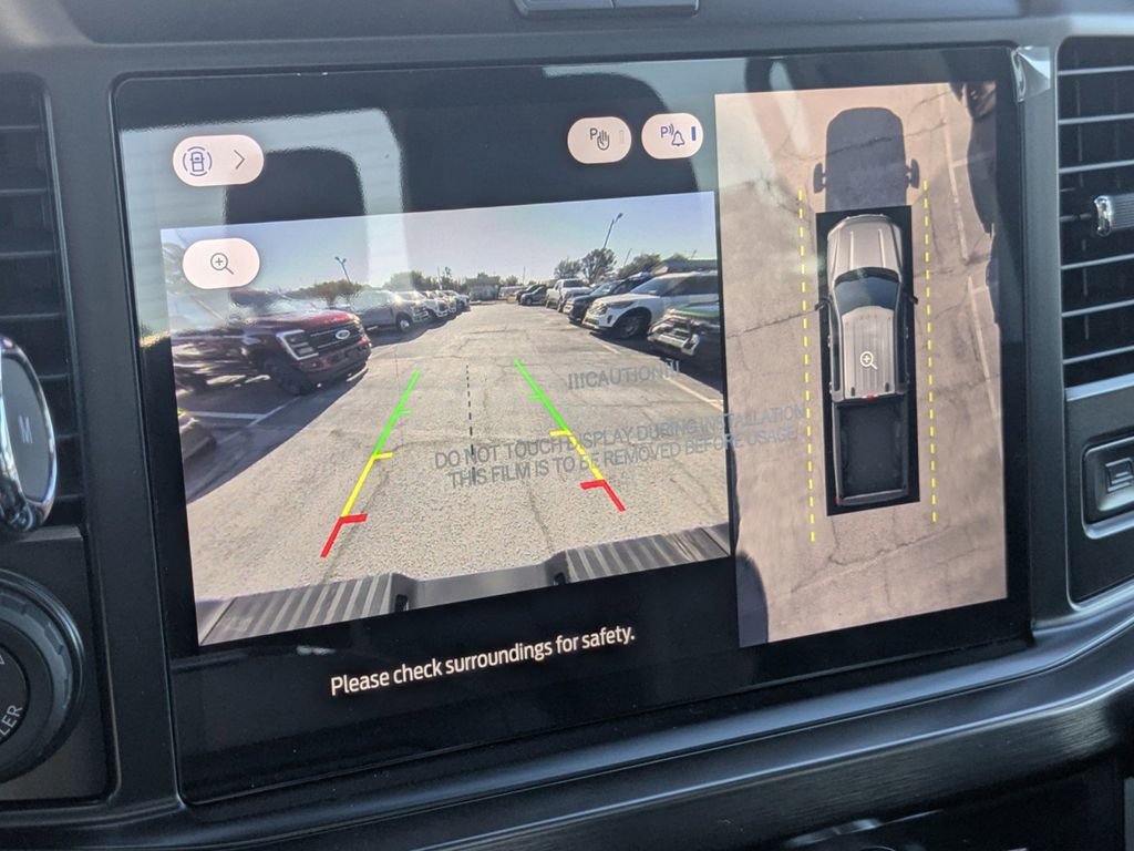 New 2026 Ford F250 Lariat w/ Black Appearance Package image 23