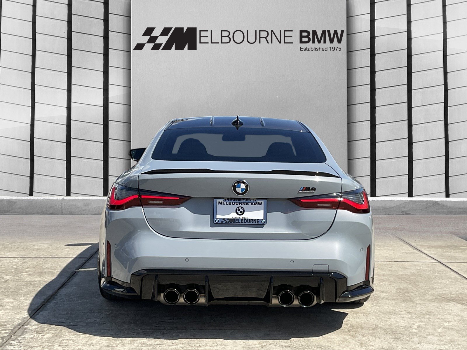 Used 2022 BMW M4 Competition w/ Executive Package RWD image 5