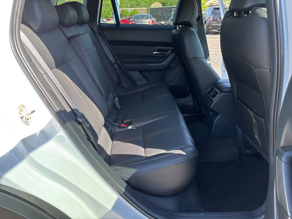 Used 2023 MAZDA CX-50 AWD 2.5 S w/ Cargo Package image 31